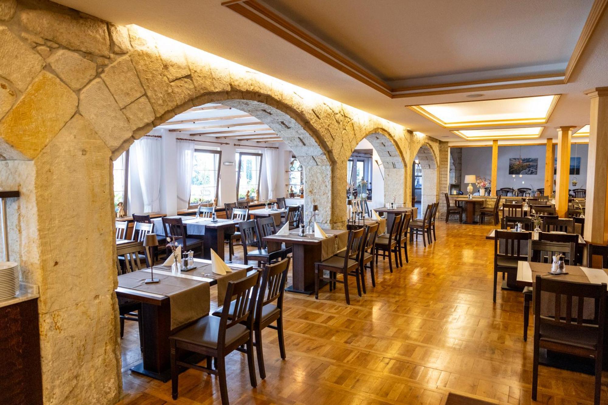 Hotel Zur Post بيرنا المظهر الخارجي الصورة