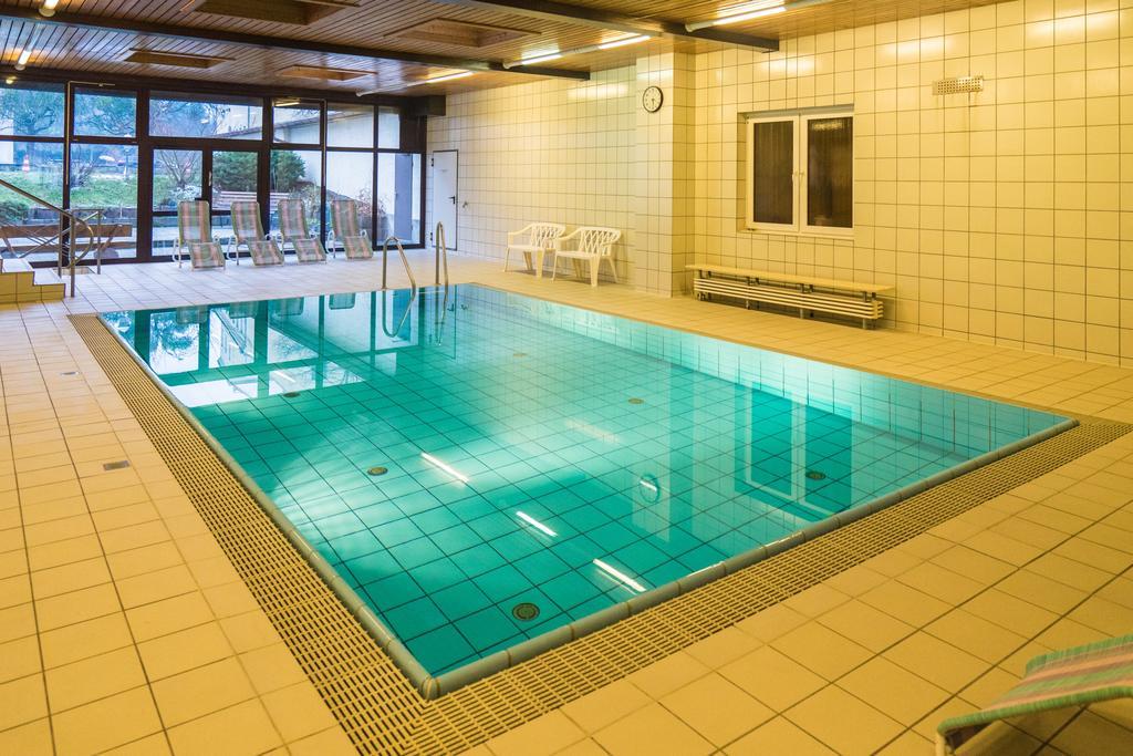 Hotel Zur Post بيرنا المظهر الخارجي الصورة